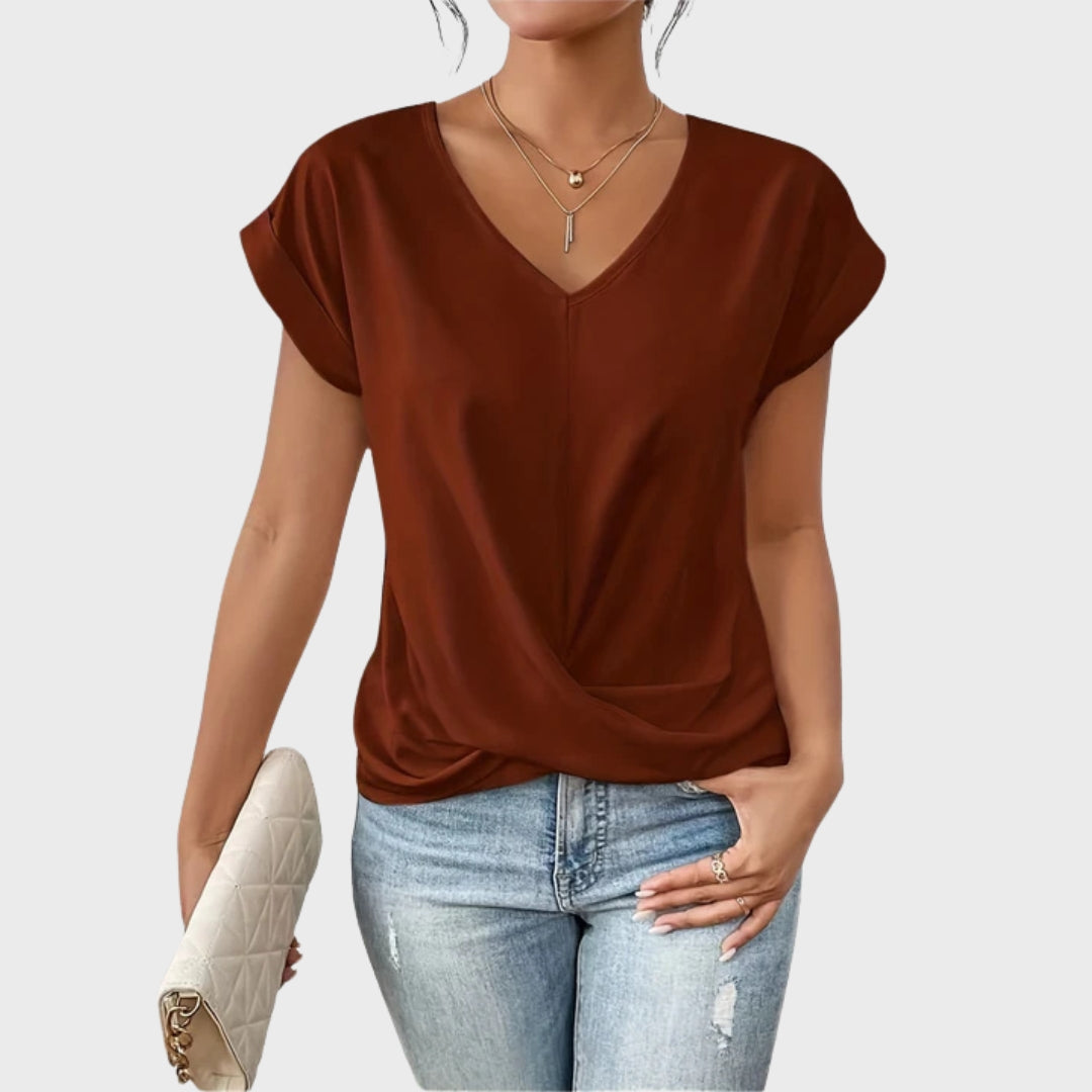 Soraia | T-shirt Casual com Decote Coração