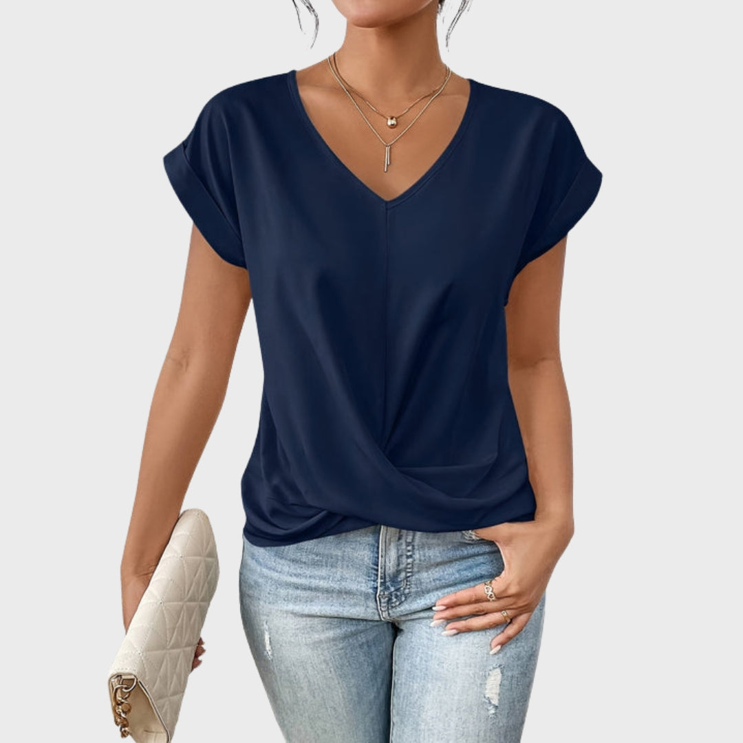 Soraia | T-shirt Casual com Decote Coração