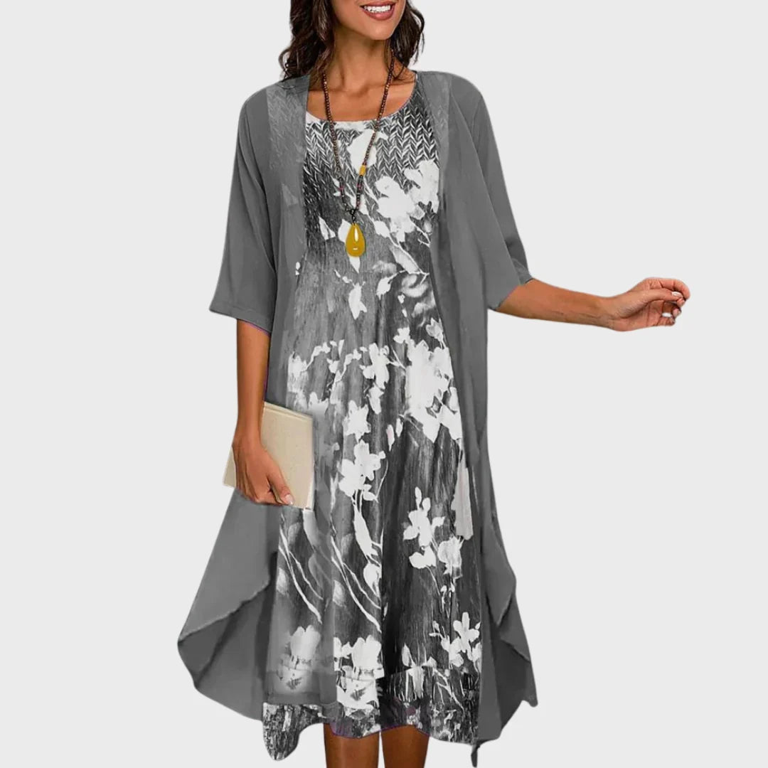 Angela | Cvjetna haljina i lagani sako