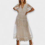 Helena - Vestido midi Lacey com decote em V