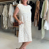 Eliška - Letní šaty s kulatým výstřihem a krásným potiskem 