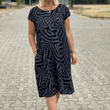 Eliška - Letní šaty s kulatým výstřihem a krásným potiskem 