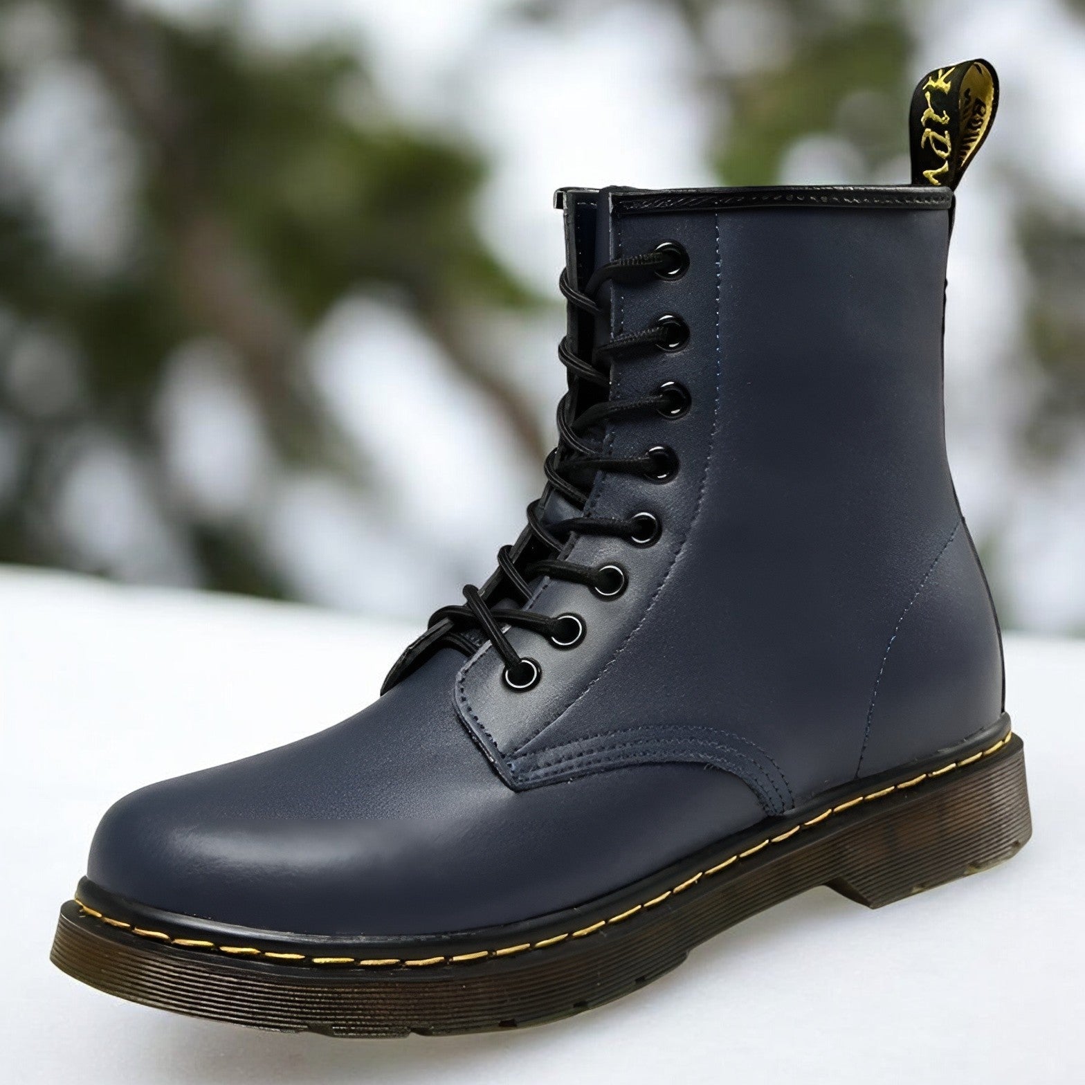 Mart - Elegantne čizme s vezicama