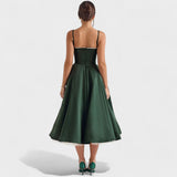 Šaty Clara – Retro Elegance