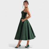 Šaty Clara – Retro Elegance