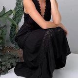 Ninfea | Bezrukávové midi šaty v boho stylu s krajkovými detaily